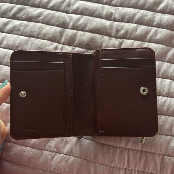 Marc Jacobs bifold wallet - Picture 2 of 6